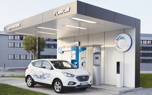 Inauguración de una hidrogenera publica en la sede de Hyundai en Offenbach